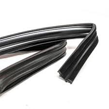 نوار دور شیشه جلو پژو 206