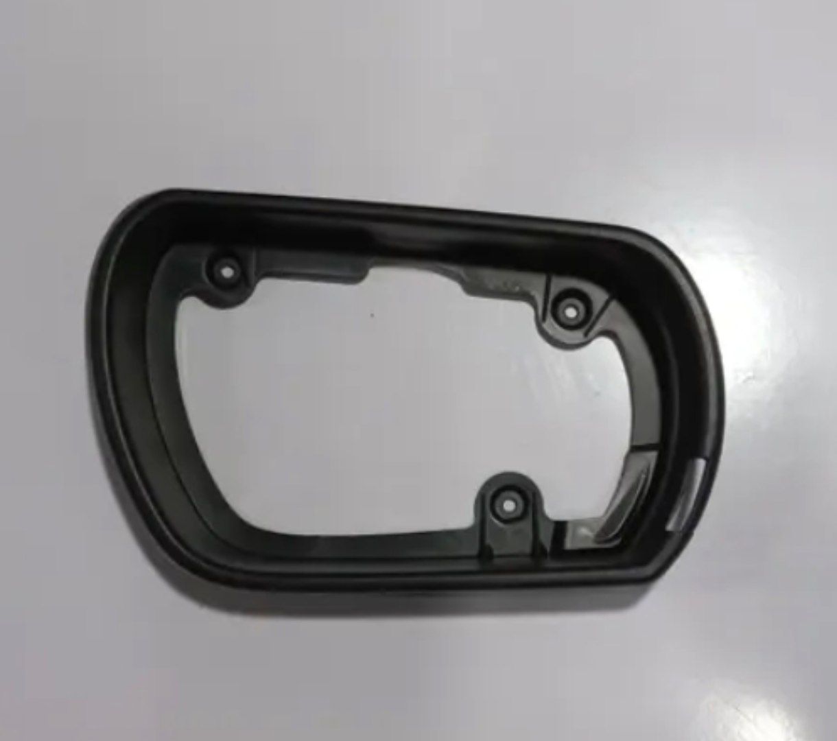 حلقه /زه دور آینه بسترن بی 50