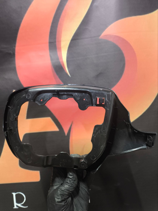 حلقه فرم دور آینه سانتافه نیو NEW (کج)