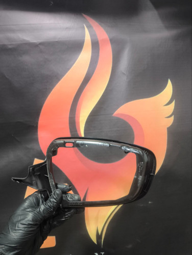 زه / فرم دور آینه سراتو YD