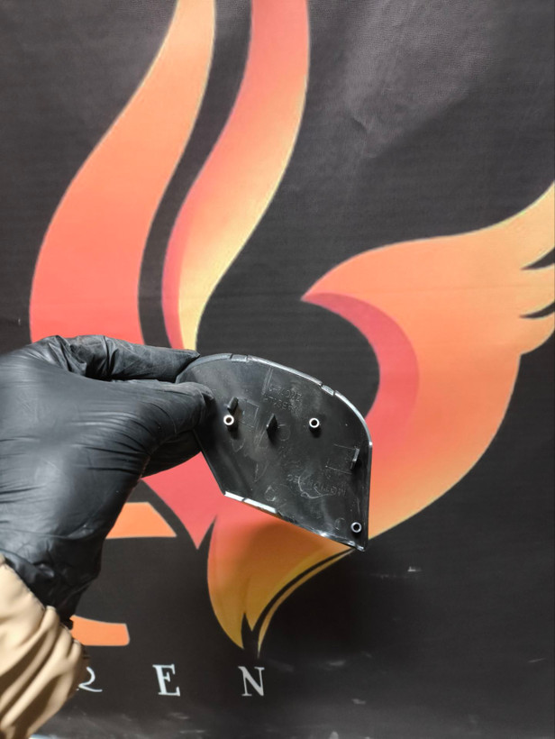 قاب زیر آینه ام وی ام 110