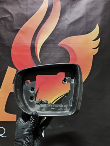 حلقه/ زه دور آینه توسان 2013 - 2014