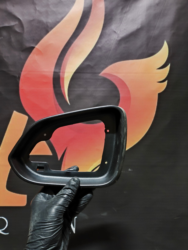 زه فرم دور آینه چانگان