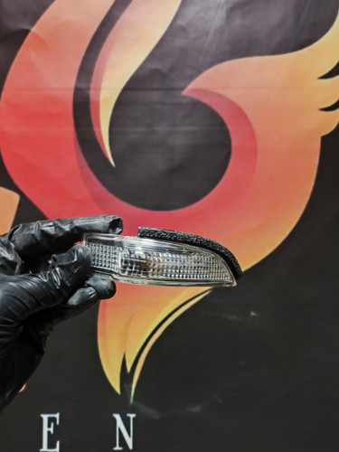 راهنما آینه تویوتا کرولا سمت راست