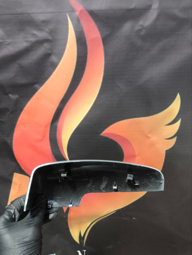 فلاپ (قاب) روی آینه سمند سورن