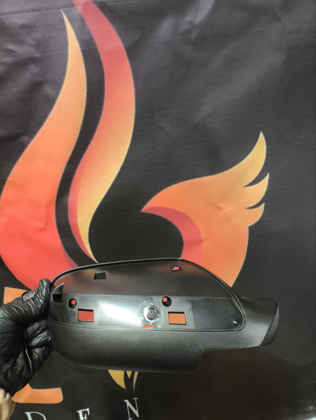 قاب آینه رانا (کروز)