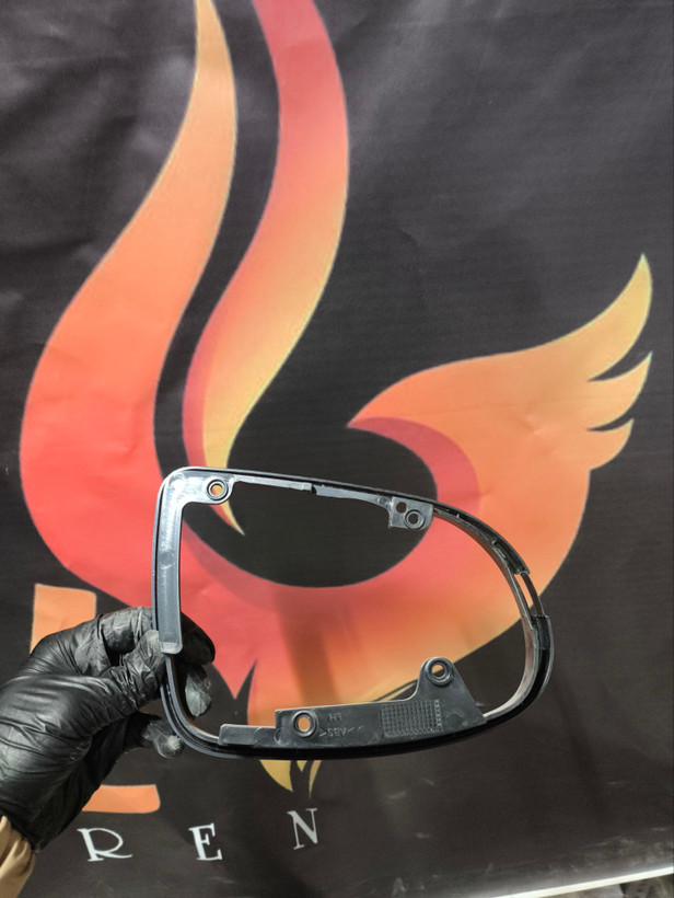 فرم - زه دور قاب آینه شاهین