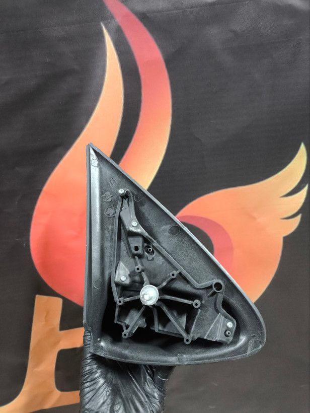 مفصل/ اسکلت و پایه آینه تارا