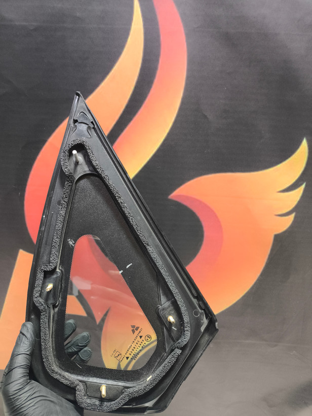 شیشه لچکی (روگلگیری) برلیانس 330