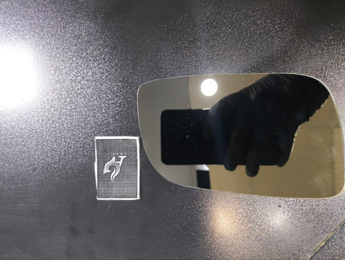 شیشه آینه لیفان 620/520