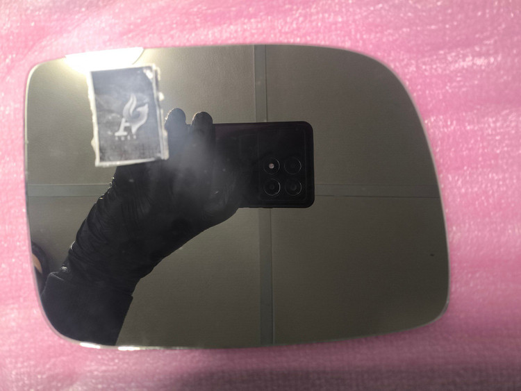 شیشه آینه لند مارک- وینگل - فوتون