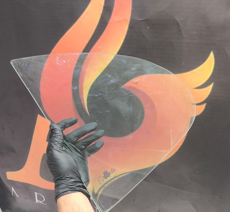 شیشه لچکی عقب تیبا و ساینا و کوییک و اطلس